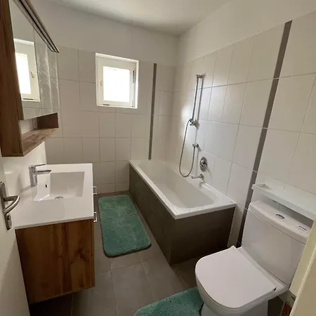 Almschloessl Apartment Baden