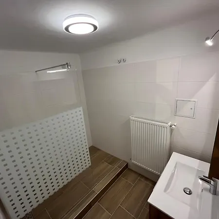 Almschloessl Apartment Baden