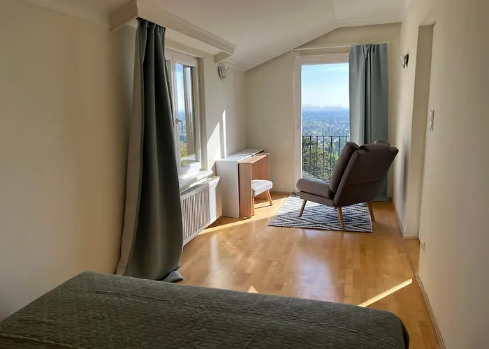 Almschloessl * Baden