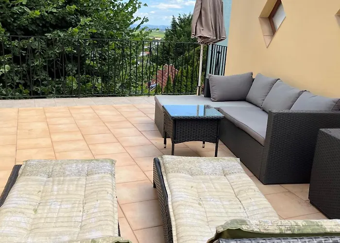 Almschloessl * Baden